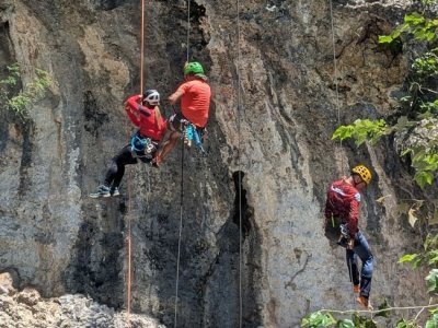 Canyoning academy and mountain courses at Matacanes